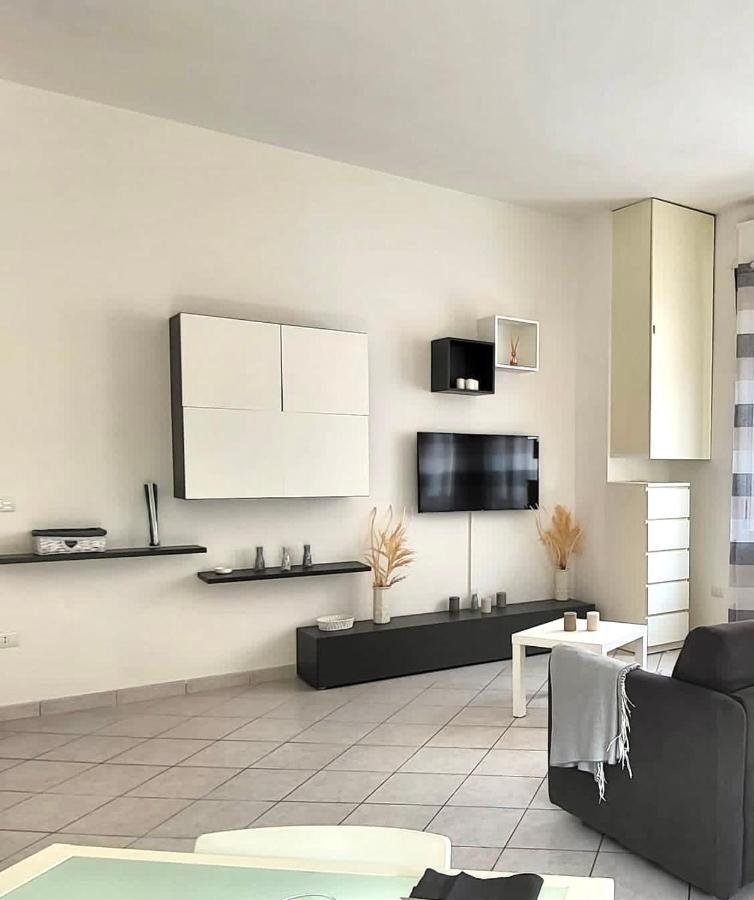 White Home Forli Centro Exterior photo